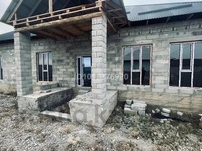 Отдельный дом · 6 комнат · 240 м², Қожан Шүрменов 28а — Канал жақта за 16 млн ₸ в 