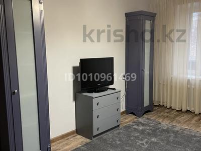 2-комнатная квартира · 55 м² · 4/5 этаж, Курмангазы 155 — Курмангазы - Ауэзова за 325 000 〒 в Алматы, Алмалинский р-н