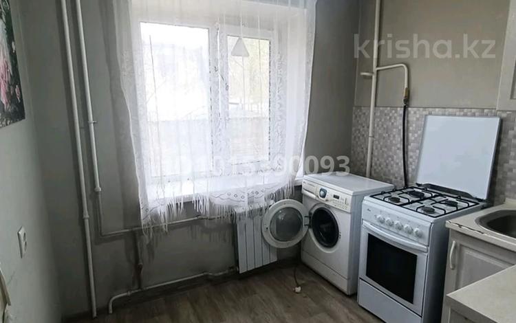 1-комнатная квартира · 32.9 м² · 2/3 этаж, мкр Алтай-1 4 за 18 млн ₸ в Алматы, Турксибский р-н — фото 2