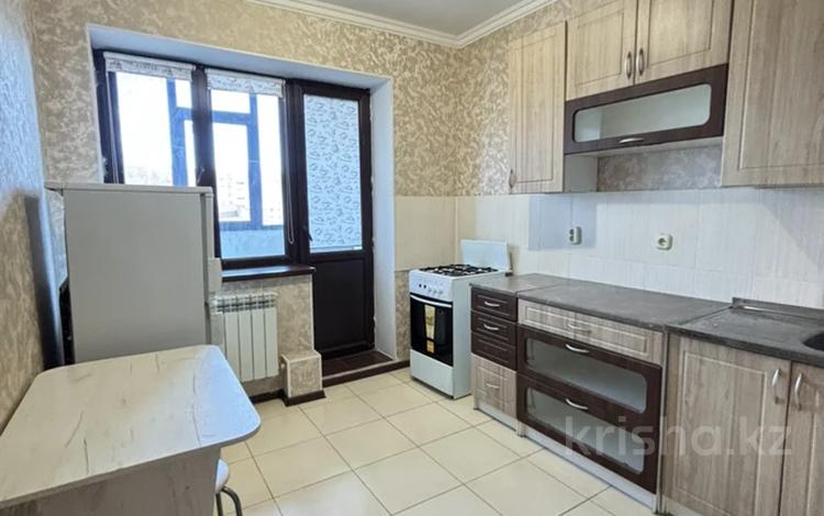 1-комнатная квартира · 40 м² · 6/9 этаж, Сазда-2 , Тлепбергенова 78 — Тайбекова за 17.9 млн ₸ в Актобе — фото 2