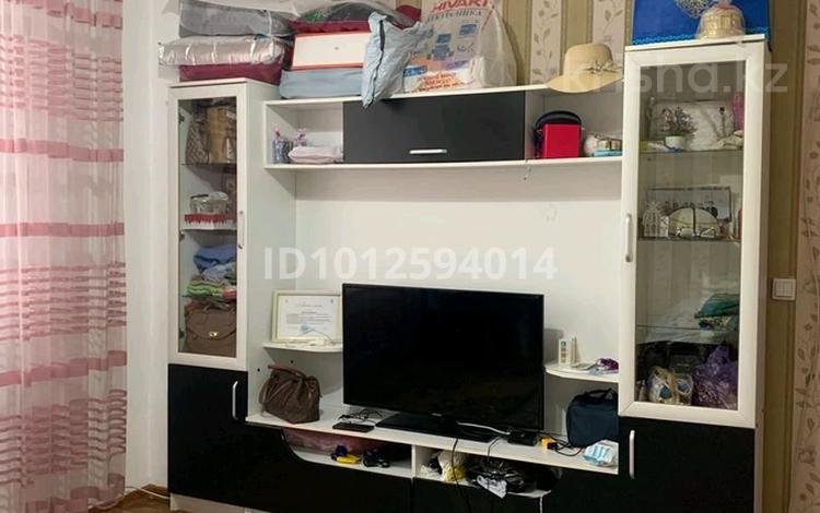 1-бөлмелі пәтер · 40 м² · 2/10 қабат, Нұрсәт ш/а 215, бағасы: 120 000 ₸ в Шымкенте, Каратауский р-н — фото 2