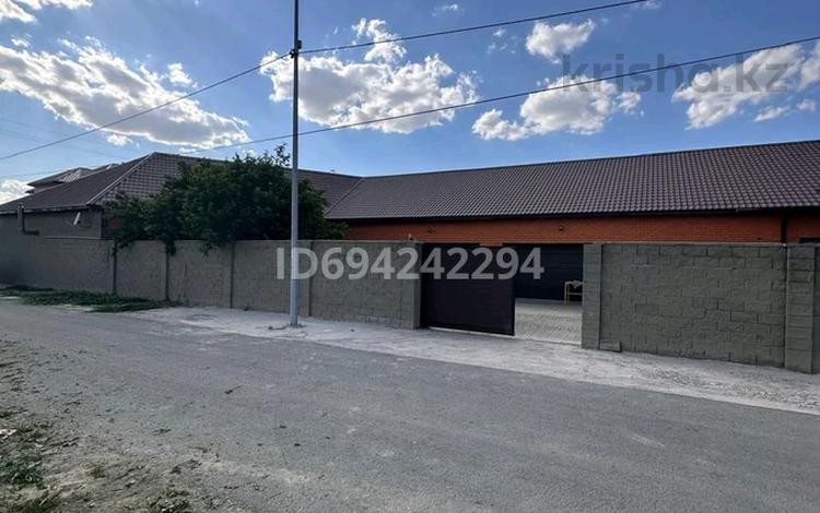 Жеке үй · 6 бөлме · 281.8 м² · 11 жүзд., мкр Жети Казына, Нарен Имашева, бағасы: 85 млн ₸ в Атырау — фото 4