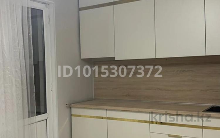 1-комнатная квартира · 50 м² · 7/16 этаж, мкр. Алмагуль 20 за 16 млн ₸ в Атырау — фото 2