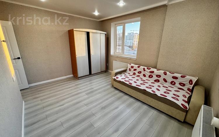 4-комнатная квартира · 75 м² · 5/9 этаж, Казыбек би 35/2 за 300 000 ₸ в Астане, Есильский р-н — фото 10