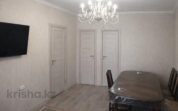 3-комнатная квартира · 54 м² · 4/5 этаж, Штурманская за 15.8 млн ₸ в Караганде, Казыбек би р-н — фото 2
