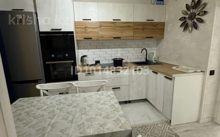 2-комнатная квартира · 57 м² · 7/9 этаж, мкр Шугыла, Райымбека 590/6 — Райымбека 590 за 300 000 ₸ в Алматы, Наурызбайский р-н — фото 2