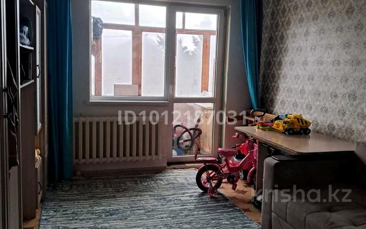 1-комнатная квартира · 36 м² · 1/5 этаж, Мкр. Черёмушки 2 за 9.5 млн ₸ в Акмоле — фото 2