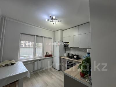 2-бөлмелі пәтер · 55 м² · 2/6 қабат, мкр Сары Арка, Ерниязова 16, бағасы: 28 млн ₸ в Атырау