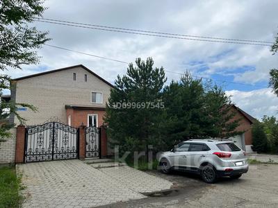 Продажа домов и дачи в Восточно-Казахстанской обл.: Отдельный дом · 6 комнат · 295 м² · 12 сот., Прииртышская 29 за 130 млн 〒 Отдельный дом · 6 комнат · 295 м² · 12 сот., Прииртышская 29 за 130 млн 〒 в Усть-Каменогорске