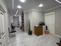 4-бөлмелі пәтер · 139.4 м² · 8/9 қабат, Аскарова Асанбая 21, бағасы: 110 млн ₸ в Алматы, Наурызбайский р-н — фото 11