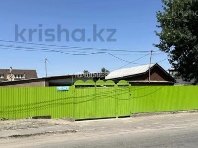 Отдельный дом · 4 комнаты · 90 м² · 8 сот., мкр Акбулым, Ұлбике ақын 64в — Сулейманова Ұлбике Ақын за ~ 31.7 млн 〒 в Таразе