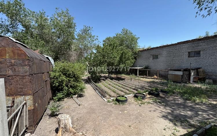 Часть дома · 6 комнат · 104 м² · 9 сот., Ынтымақ 5 — Рядом улица Алаш, детская площадька, а так же остановка за 30 млн ₸ в Приозёрске — фото 2