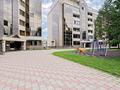 3-комнатная квартира · 208.2 м² · 2/7 этаж, Рахмадиева 12 — Рахмадиева за 170 млн ₸ в Алматы, Бостандыкский р-н — фото 16