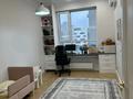 3-бөлмелі пәтер · 101 м² · 10/12 қабат, Райымбека 162а, бағасы: 98 млн ₸ в Алматы, Алмалинский р-н — фото 27