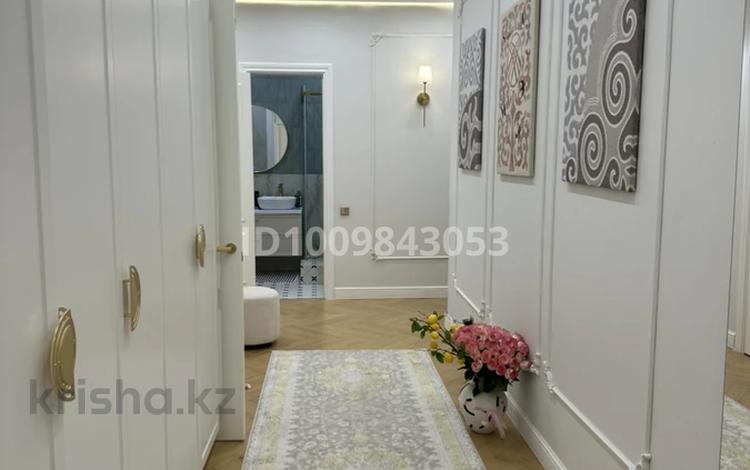 3-бөлмелі пәтер · 101 м² · 10/12 қабат, Райымбека 162а, бағасы: 98 млн ₸ в Алматы, Алмалинский р-н — фото 30