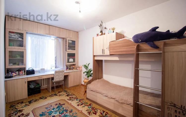 2-комнатная квартира, 51 м², 3/9 этаж, Болашак за 17.5 млн 〒 в Талдыкоргане, мкр Болашак — фото 2