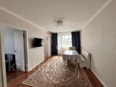 4-комнатная квартира · 62 м² · 4/5 этаж, мкр Юго-Восток, МУКАНОВА 14 за 20.5 млн 〒 в Караганде, Казыбек би р-н