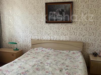 4-комнатная квартира · 82 м² · 3/9 этаж, Шакарима 9 за 35 млн 〒 в Семее