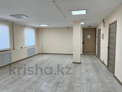 3-комнатная квартира, 133 м², 1/5 этаж, Завокзальный тупик за 13 млн 〒 в Уральске