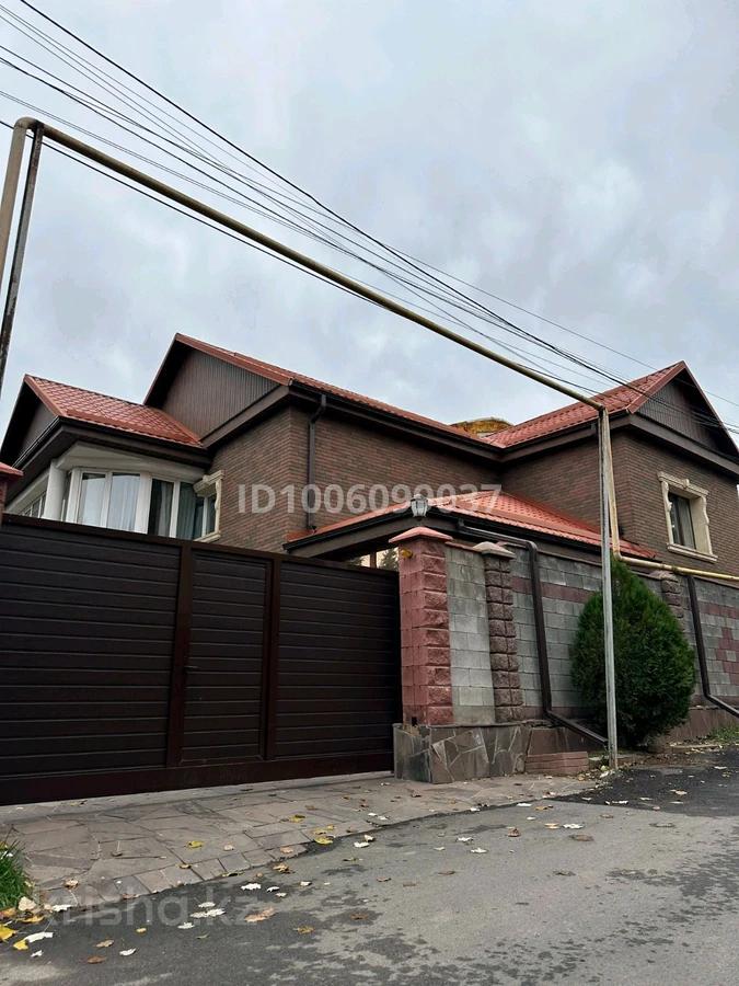 Отдельный дом · 4 комнаты · 201 м² · 6 сот.