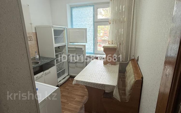 2-комнатная квартира · 45 м² · 2/5 этаж, мкр Талас 22 за 80 000 ₸ в Таразе — фото 2