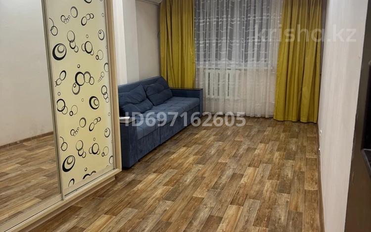 2-комнатная квартира · 45 м² · 5/5 этаж, мкр Аксай-3 10А за 25.5 млн ₸ в Алматы, Ауэзовский р-н — фото 6