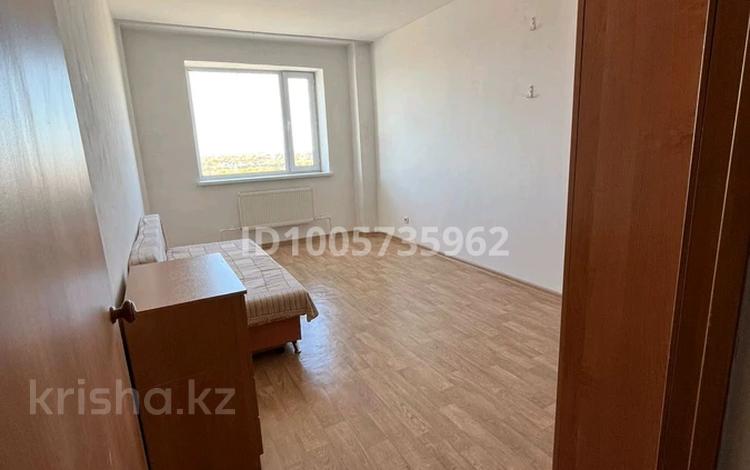 1-комнатная квартира · 47 м² · 14/17 этаж, мкр Юго-Восток, Бауыржана Момышулы 24 — Глобал Сити за 150 000 ₸ в Караганде, Казыбек би р-н — фото 2