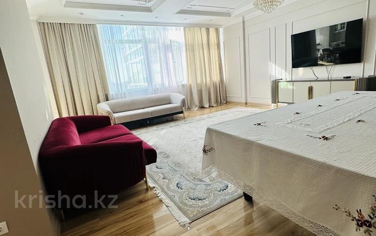4-комнатная квартира · 158 м² · 18/22 этаж, Момышулы 2б за 71.5 млн 〒 в Астане, Алматы р-н — фото 2