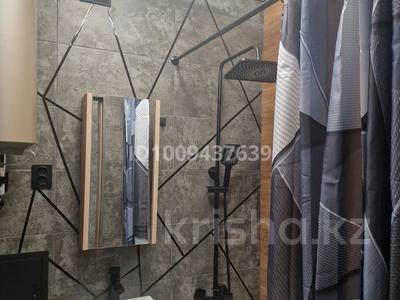 1-комнатная квартира · 32 м² · 1/5 этаж, мкр Михайловка 14 — Сейфуллина крылова аманжолова за 17 млн 〒 в Караганде, Казыбек би р-н