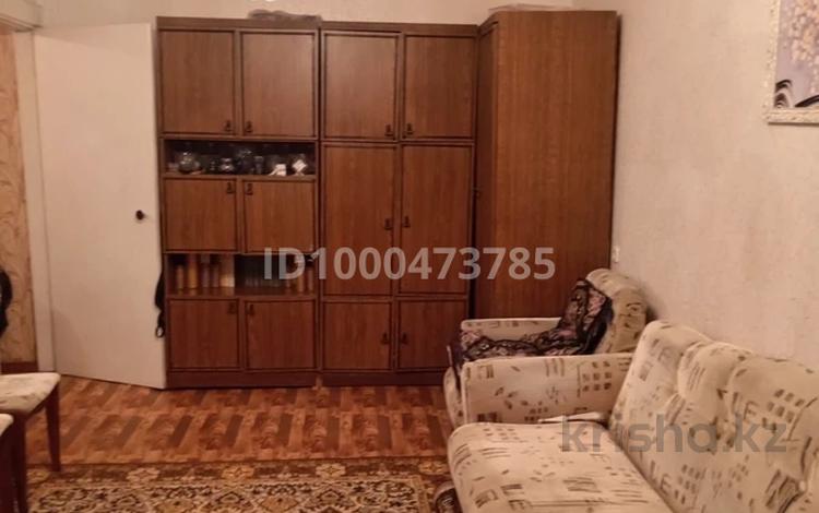 1-бөлмелі пәтер · 31 м² · 5/5 қабат, Пришахтинск, 22й микрорайон 1, бағасы: 8 млн ₸ в Караганде, Алихана Бокейханова р-н — фото 3