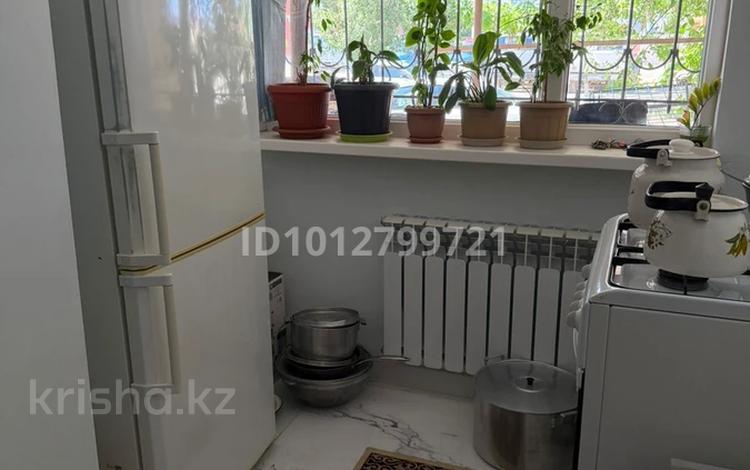 3-бөлмелі пәтер · 54 м² · 1/4 қабат, Шұғыла 10, бағасы: 15 млн ₸ в Жанаозен — фото 2