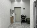 2-бөлмелі пәтер · 93.6 м² · 4/9 қабат, ул. Самал 82/3, бағасы: 43 млн ₸ в Уральске — фото 2