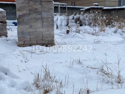 Отдельный дом · 2 комнаты · 48 м² · 5.15 сот., Тоқаш бокин 2 — М.түймебаев 44 орта мектеп арты көкқайнар за 18 млн 〒 в Алматы