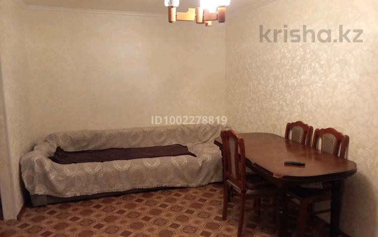 2-комнатная квартира · 43 м² · 4/5 этаж, мкр Новый Город, Нуркена Абдирова 10 — Проспект Абдирова за 18 млн ₸ в Караганде, Казыбек би р-н — фото 8