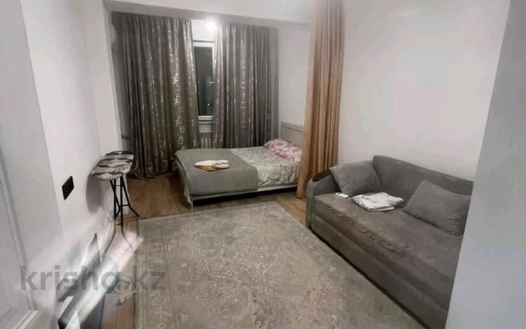 1-комнатная квартира · 50 м² · 8/13 этаж, Есенова 160/3 — Суюнбая Саяхат за 14 900 ₸ в Алматы, Жетысуский р-н — фото 16