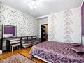 4-комнатная квартира, 140 м² посуточно, Кабанбай батыра 11 за 30 000 〒 в Астане, Есильский р-н — фото 2
