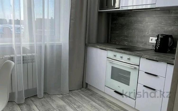 1-комнатная квартира · 33 м² · 8/9 этаж, Жукова за 200 000 〒 в Петропавловске — фото 2