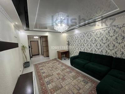 2-комнатная квартира, 78 м², 2/9 этаж помесячно, Туркестана за 250 000 〒 в Астане, Есильский р-н