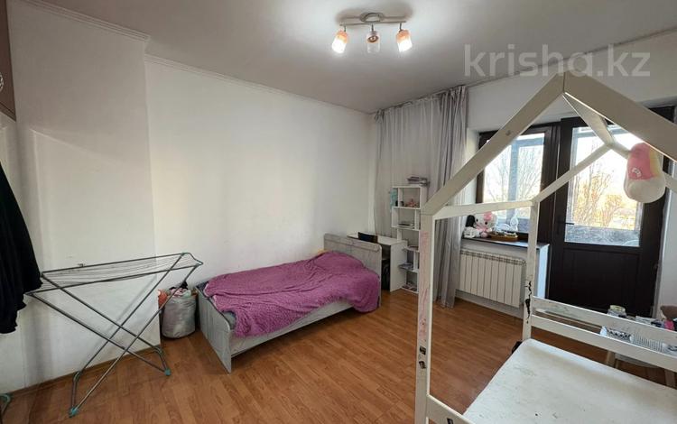 3-бөлмелі пәтер · 70.1 м² · 8/13 қабат, Шагабутдинова 125, бағасы: 57 млн ₸ в Алматы, Алмалинский р-н — фото 16