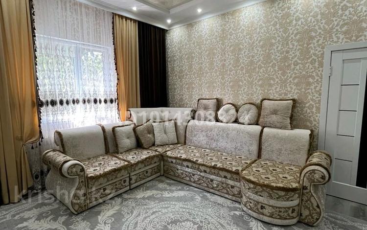 Отдельный дом · 5 комнат · 250 м² · 8 сот., мкр Самал-2, 14 за 50 млн ₸ в Атырау — фото 2