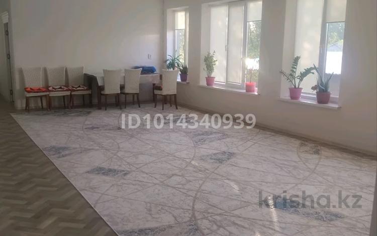 Жеке үй · 6 бөлме · 220 м² · 6 жүзд., Бектөбе ш/а., Бауыржан Момышұлы 7.B — Мешіттің жаны, бағасы: 27 млн ₸ в Таразе, мкр Бектобе — фото 2