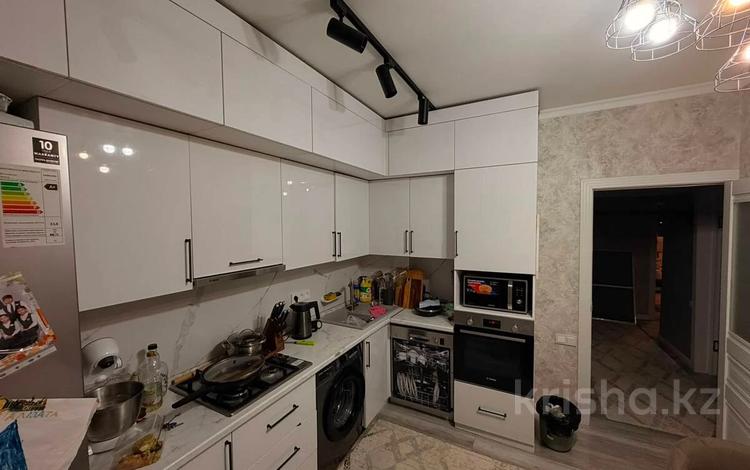 2-комнатная квартира · 61.3 м² · 9/9 этаж, Тлендиева 65 за 45.5 млн ₸ в Алматы, Алмалинский р-н — фото 2