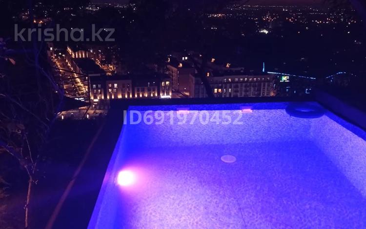 Дом · 2 комнаты · 75 м², Центральная 75 — Кафе Шафран. Толе би - Восточная объездная за 80 000 〒 в Алматы, Медеуский р-н — фото 81