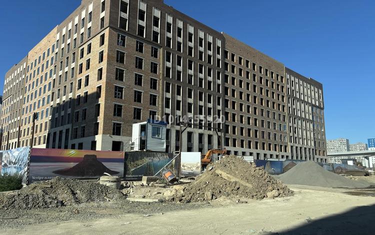 3-комнатная квартира · 96 м², Шамши Калдаяков 53 за 42 млн ₸ в Астане, Сарайшык р-н — фото 2