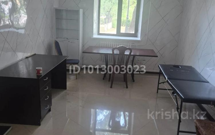Медцентры и аптеки · 18.2 м² за 100 000 ₸ в Астане, Сарыарка р-н — фото 2
