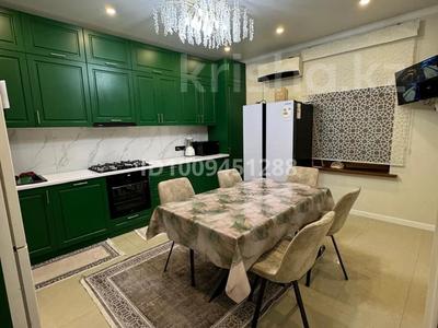 Отдельный дом · 5 комнат · 220 м² · 6 сот., мкр Жас Канат 567 — Мкр Жасканат за 1.5 млн 〒 в Алматы, Турксибский р-н