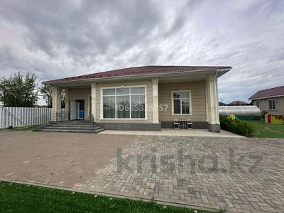 Жеке үй · 4 бөлме · 220 м² · 10 сот., мкр Уркер, бағасы: 160 млн ₸ в Астане, Нура р-н