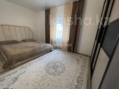 Отдельный дом · 4 комнаты · 70 м² · 6 сот., Нокабаева 103 — Магазин Елена за 23 млн 〒 в 