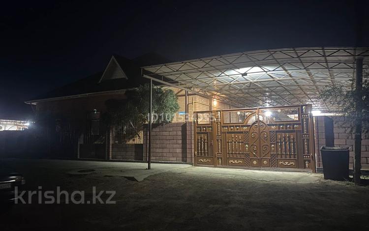 Жеке үй · 5 бөлме · 275 м², Туркистан 113 — Женис, бағасы: 80 000 ₸ в  — фото 2