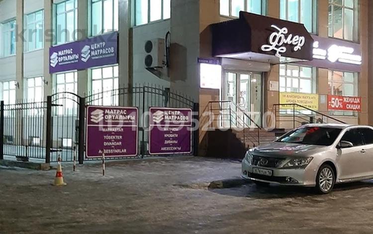 Еркін, дүкендер мен бутиктер · 300 м², бағасы: 2.1 млн ₸ в Семее — фото 2